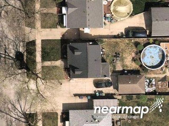 House for sale in Evergreen Park