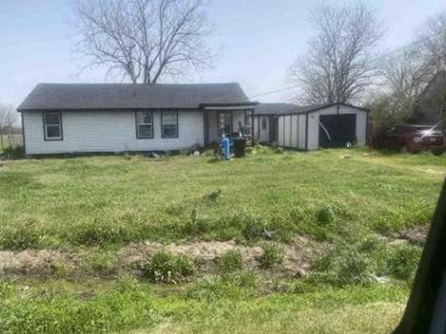 House for sale in El Campo