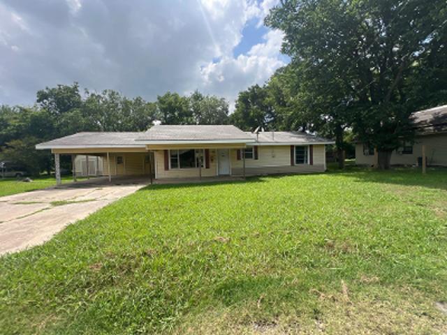 House for sale in Fannin, Texas