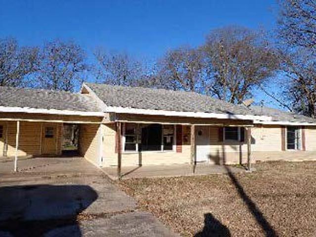 House for sale in Fannin, Texas