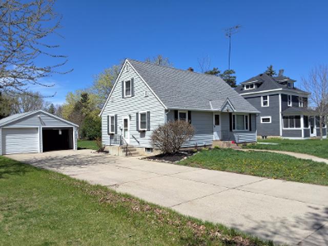 House for sale in Litchfield, Minnesota