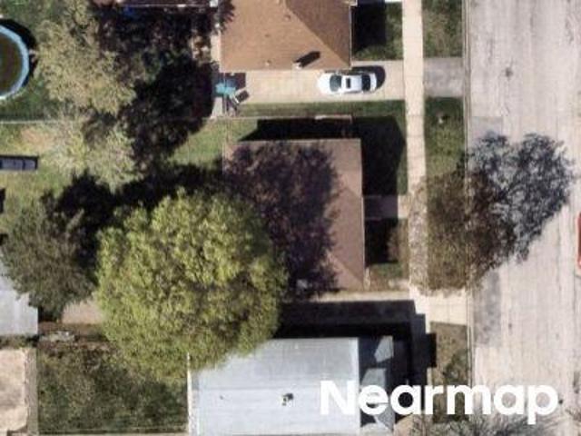 House for sale in Evergreen Park, Illinois