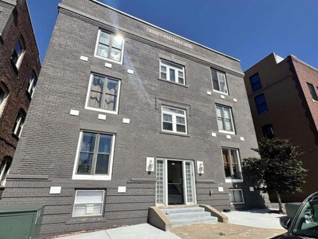 Condo for sale in Omaha