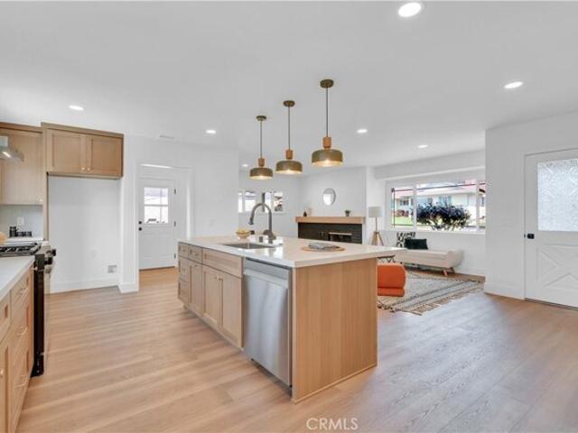 House for sale in Inglewood, California