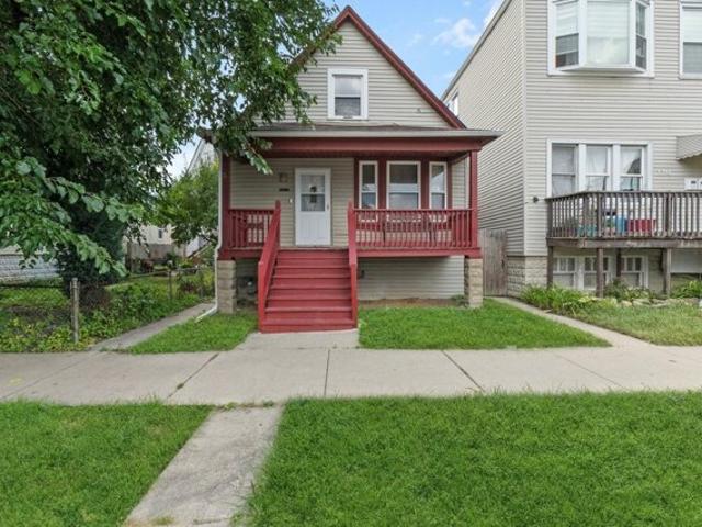 House for sale in Cicero, Illinois