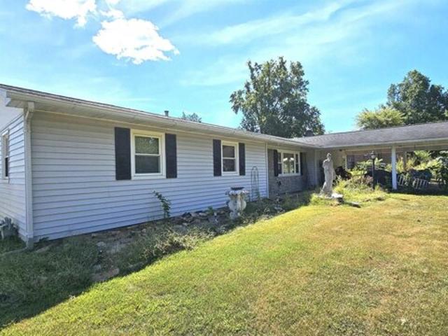 House for sale in Herrin, Illinois