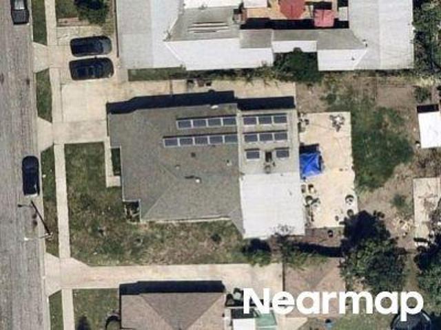 House for sale in East Compton, Compton