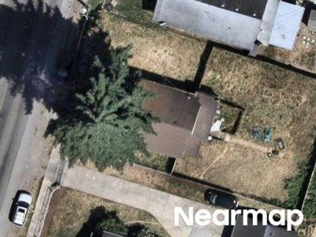House for sale in Centralia, Washington