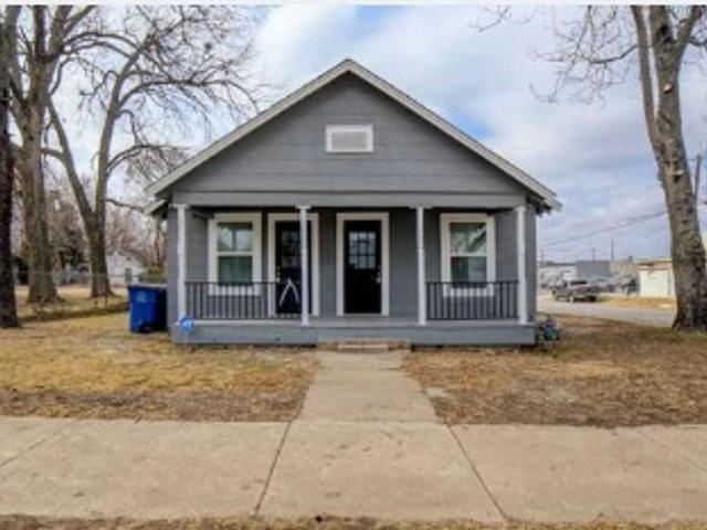 Apartment for rent in Kensington, Tulsa
