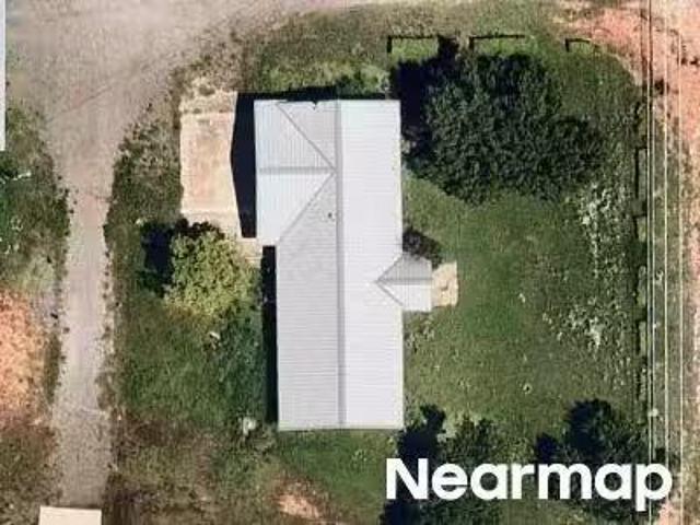 House for sale in Blanchard