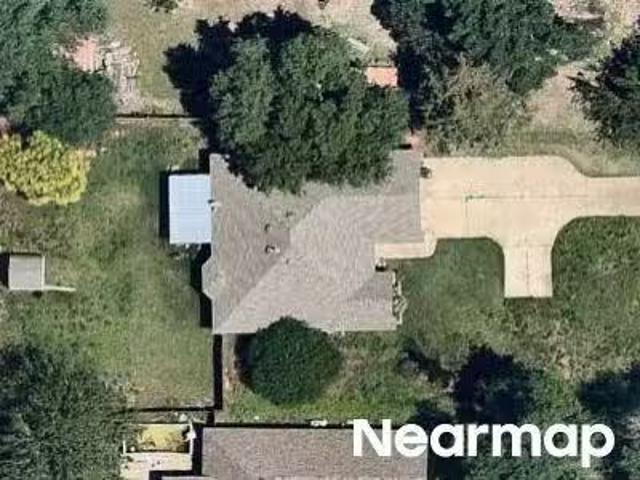 House for sale in Blanchard