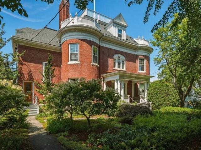 Condo for sale in Burlington, Vermont