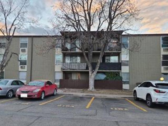 Condo for sale in Arapahoe, Colorado