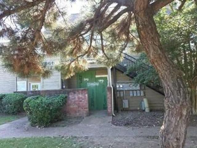 Condo for sale in Tulsa, Oklahoma