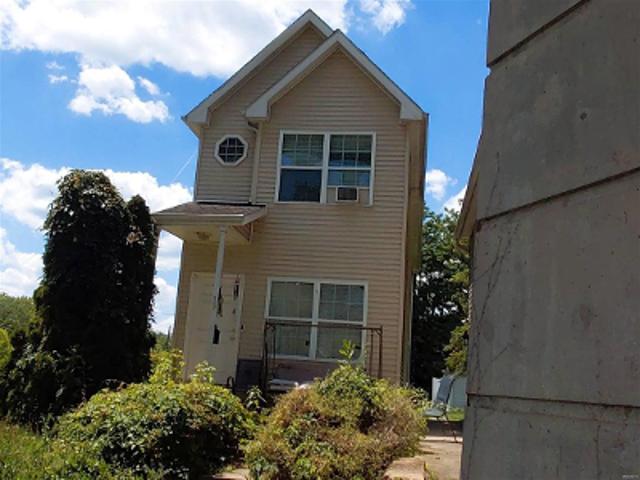 House for sale in Brunswick, Maryland