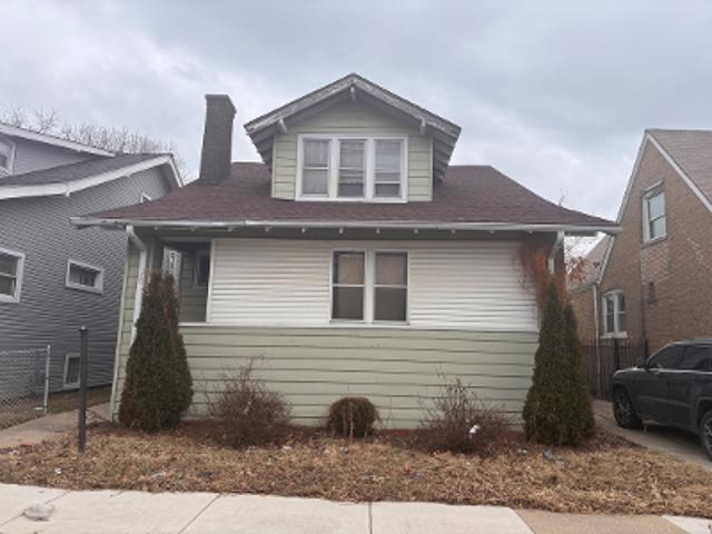 House for sale in Chicago Park, Illinois