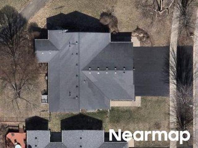House for sale in North Aurora, Illinois