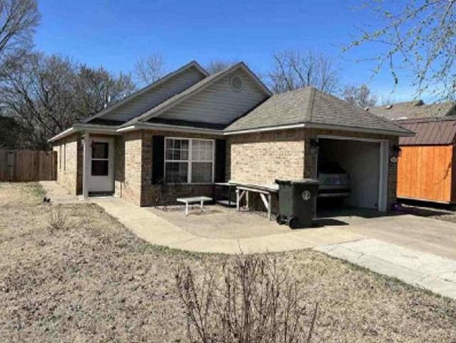 House for sale in Sallisaw, Oklahoma