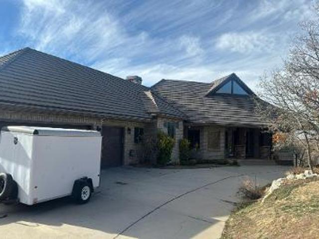 House for sale in Sandy, Utah