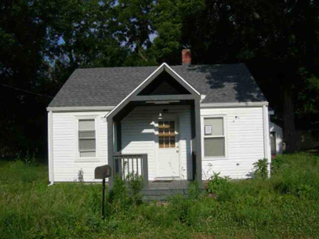 House for sale in Clinton, Missouri
