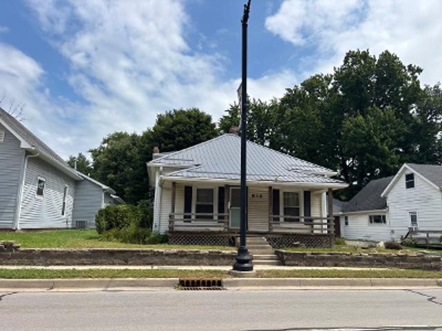 House for sale in Crawfordsville, Indiana