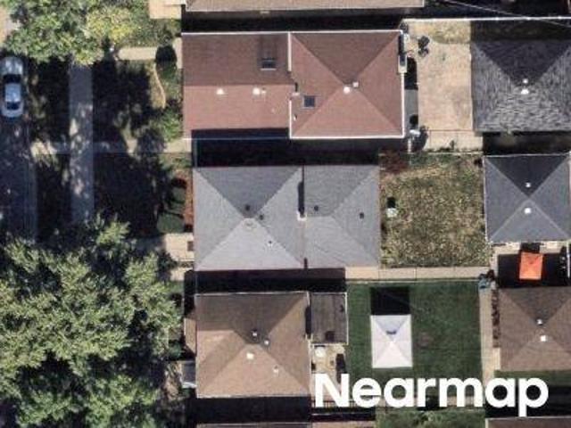 House for sale in Ashburn, Chicago