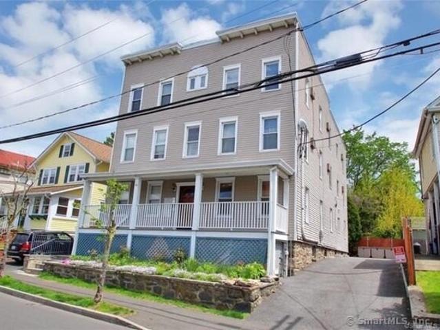 Condo for sale in Greenwich