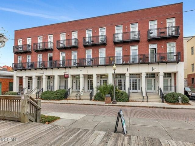 Condo for sale in Wilmington Condo for sale in Wilmington