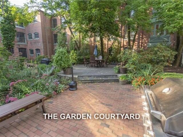 Condo for sale in Providence, Rhode Island