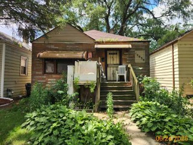 House for sale in Chicago Park, Illinois
