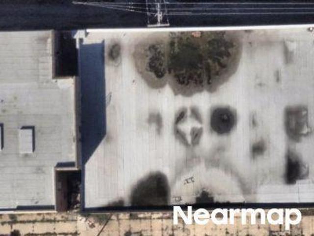Commercial for sale in Englewood, Chicago