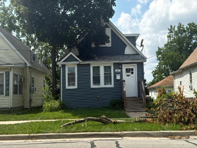 House for sale in Crown Point, Indiana