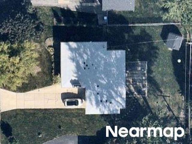 House for sale in Aurora, Illinois