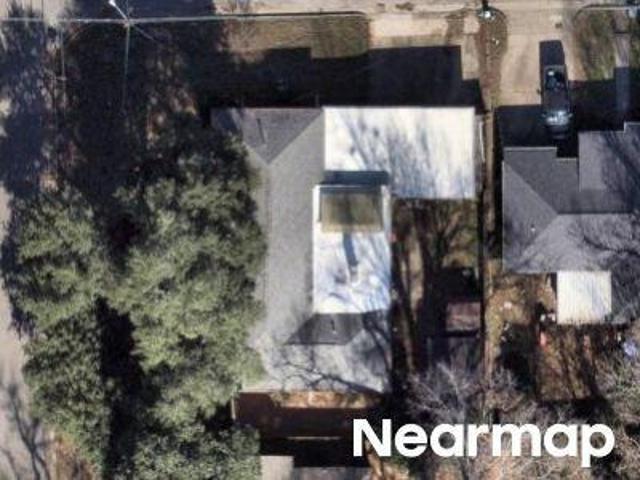 House for sale in Tyler, Smith County