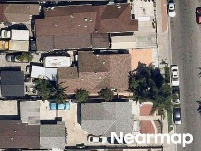 House for sale in East Compton, Compton
