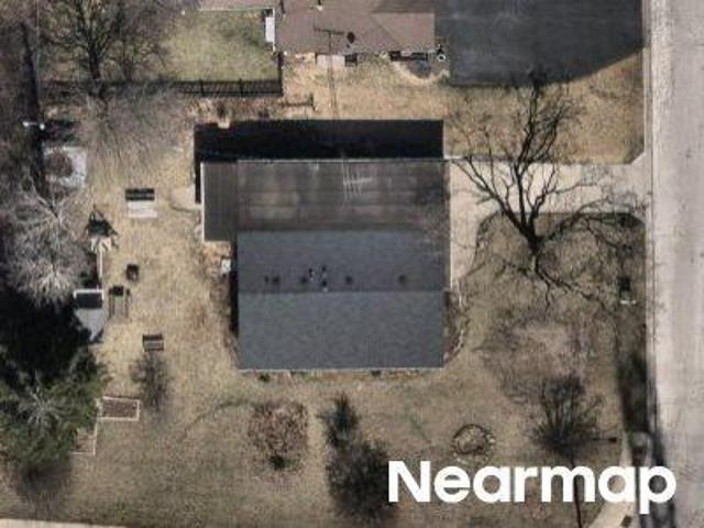 House for sale in North Aurora, Illinois