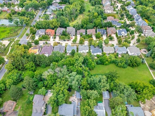 Land for sale in Westmont Land for sale in Westmont