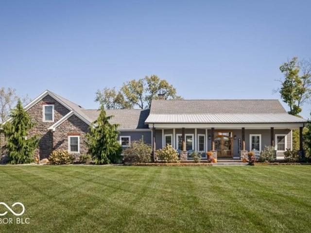 House for sale in New Palestine, Indiana