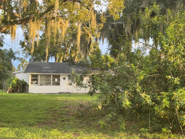 House for sale in Lake Alfred, Florida