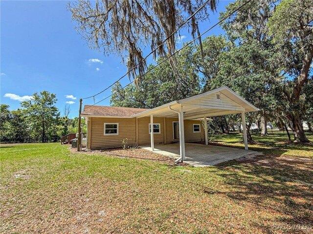 House for sale in Floral City