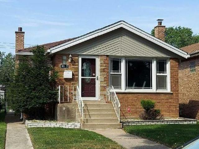 House for sale in Chicago Park, Illinois