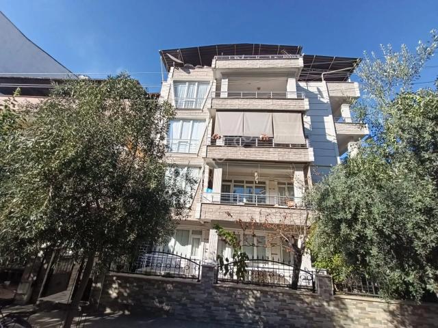 Sağlık, Salihli içerisinde kiralık mülk