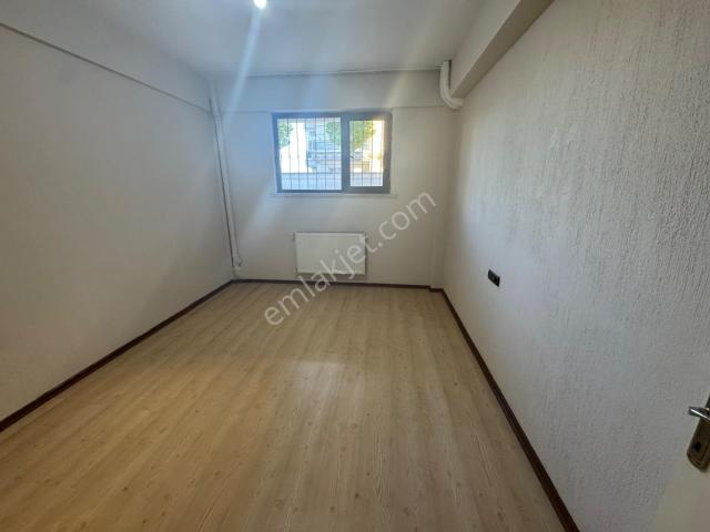 Selçuklu Mahallesi, Afyonkarahisar Merkez içerisinde kiralık mülk