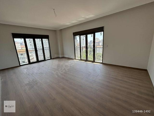 Erenköy Mahallesi, Kadıköy içerisinde satılık mülk