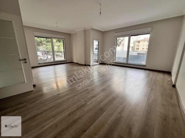 Kadiköy, İstanbul içerisinde satılık mülk