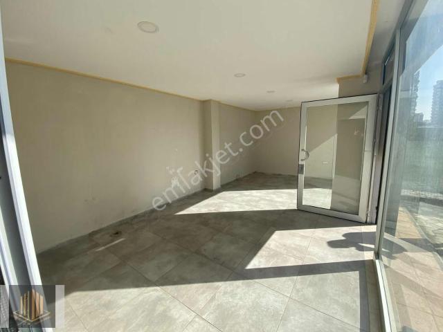 Gürselpaşa Mahallesi, Seyhan içerisinde satılık Dükkan