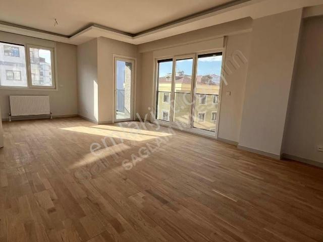 Kadiköy, İstanbul içerisinde satılık mülk
