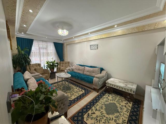 Saadetdere Mahallesi, Esenyurt içerisinde satılık mülk