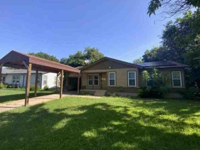 House for sale in Haltom City, Texas