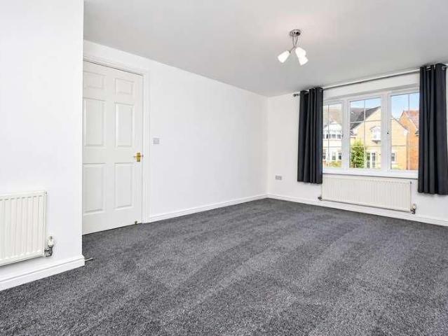 Apartment for rent in Horbury Bridge, Wakefield